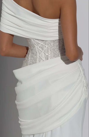 One-Shoulder Mermaid Maxi Dress Waist-Defining – Odette - Hadassha