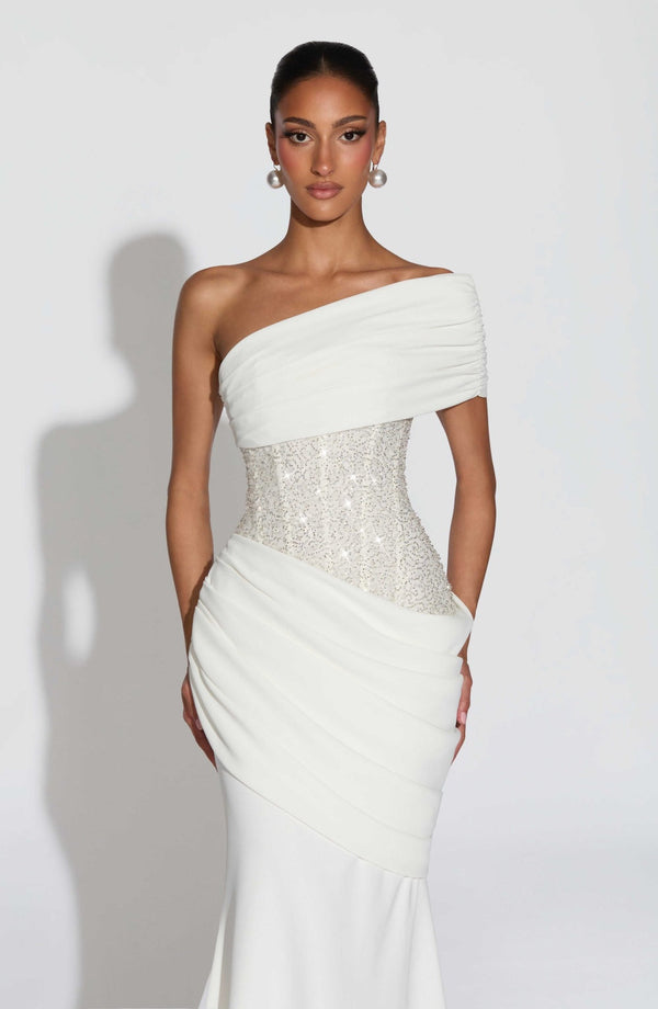 One-Shoulder Mermaid Maxi Dress Waist-Defining – Odette - Hadassha